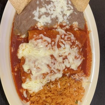 La Enchilada Mexican Food - #1 two enchilada plate - Mexican Near Me - Montebello, California La Enchilada Mexican Food - #1 two enchilada plate - Mexican Near Me - Montebello, California