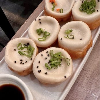Dumpling Story - Juicy Chicken Bao (6) / (6) - Asian Fusion Near Me - San Francisco, California Dumpling Story - Juicy Chicken Bao (6) / (6) - Asian Fusion Near Me - San Francisco, California