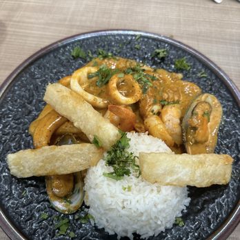 Lula’s Bistro - Pescado lo macho - Peruvian Near Me - Jacksonville, Florida Lula’s Bistro - Pescado lo macho - Peruvian Near Me - Jacksonville, Florida