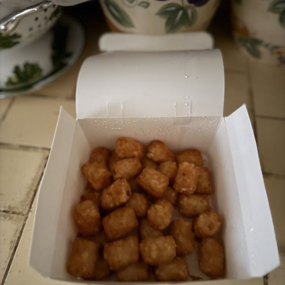 Egg Tuck - Taters - Breakfast & Brunch Near Me - Los Angeles, California Egg Tuck - Taters - Breakfast & Brunch Near Me - Los Angeles, California