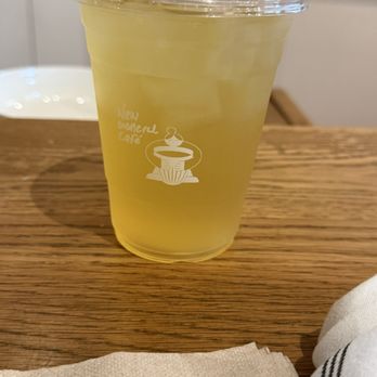 New General Cafe - Tropical Breeze (Green Tea) - Coffee & Tea Near Me - Winter Park, Florida