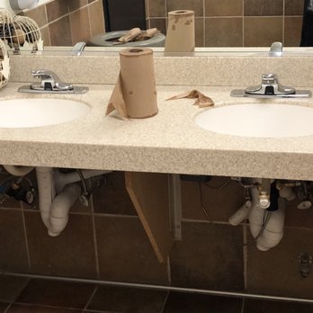 T J Maxx - 7/21/18 - Shoe Stores Near Me - Peabody, Massachusetts