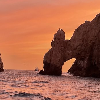 Cabo Adventures - Arch at sunset - Boat Tours Near Me - Cabo San Lucas, BCS Cabo Adventures - Arch at sunset - Boat Tours Near Me - Cabo San Lucas, BCS