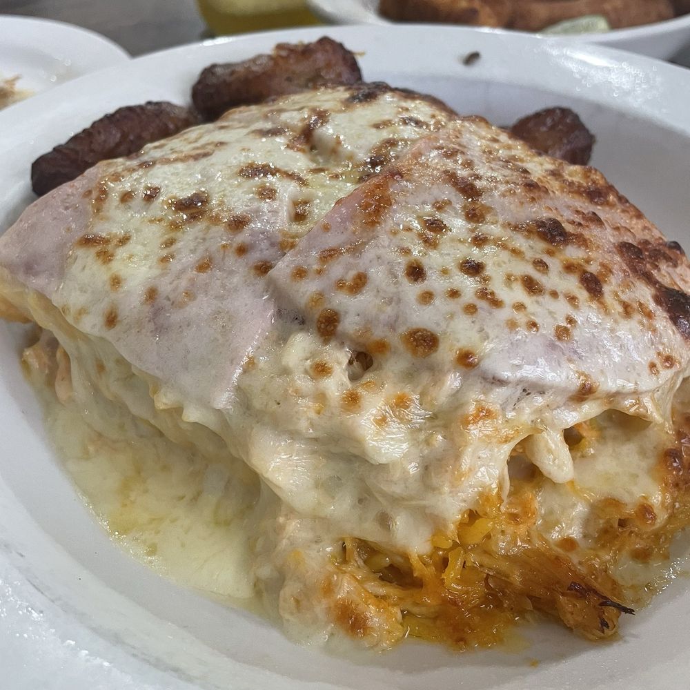 Havana Harry's - Arroz Imperial - Cuban Near Me - Coral Gables, Florida Havana Harry's - Arroz Imperial - Cuban Near Me - Coral Gables, Florida