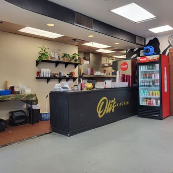Oli's Kitchen - The ordering counter area. - Breakfast & Brunch Near Me - Honolulu, Hawaii