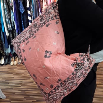 Silvia Milano - Used, Vintage & Consignment Near Me - Vienna, 9