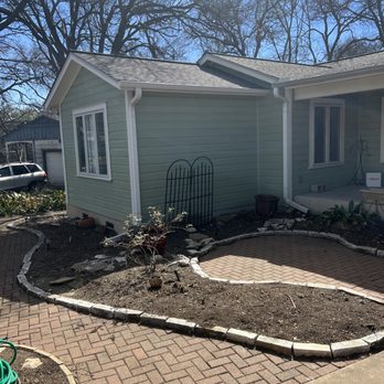 Xellent Gutter Solutions - This is a picture of the brand new gutter that replaced the damaged one - Gutter Services Near Me - Leander, Texas