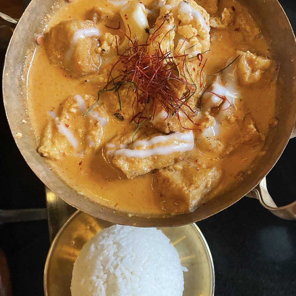 Valla Table - Thai Near Me - New York, New York Valla Table - Thai Near Me - New York, New York