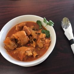El Paraiso Restaurant - La mejor plática de cerdo
