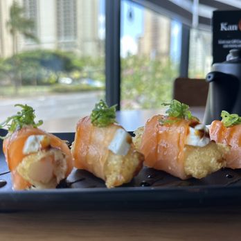 Kan Sushi - Sushi Bars Near Me - Honolulu, Hawaii