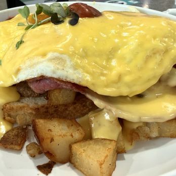 O'Brien's Boulangerie - Corned Beef Hash & Eggs - Bakeries Near Me - Poway, California O'Brien's Boulangerie - Corned Beef Hash & Eggs - Bakeries Near Me - Poway, California