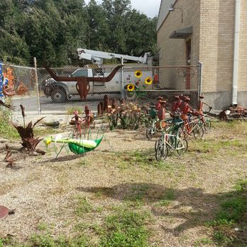 Antiques Station - More metal art - Antiques Near Me - Refugio, Texas Antiques Station - More metal art - Antiques Near Me - Refugio, Texas