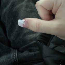 Luxury Nail Bar - The crack on the bottom right side of my nail