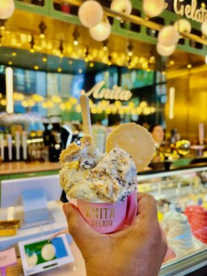 Anita La Mamma del Gelato by null