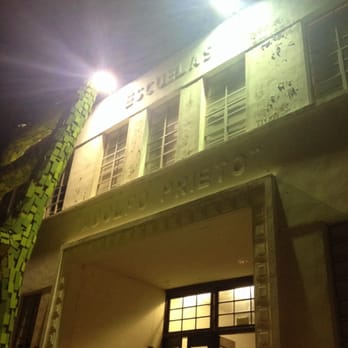 Escuela Adolfo Prieto - Exterior. - Art Schools Near Me - Monterrey, NLE