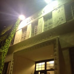 Escuela Adolfo Prieto - Exterior.