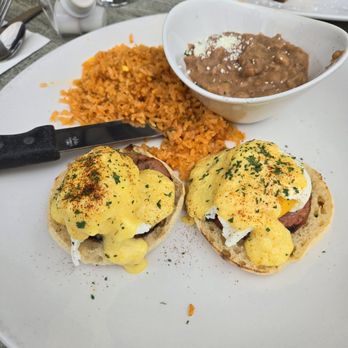 Broken Yolk Cafe - Classic Eggs Benedict - Breakfast & Brunch Near Me - Rancho Cucamonga, California Broken Yolk Cafe - Classic Eggs Benedict - Breakfast & Brunch Near Me - Rancho Cucamonga, California