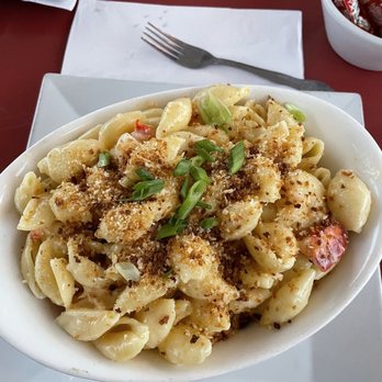 Exit Zero Filling Station - Lobster and shrimp Mac n cheese - Burgers Near Me - Cape May, New Jersey