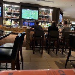 Flight’s Lounge & Grill - Bar 9/2/23