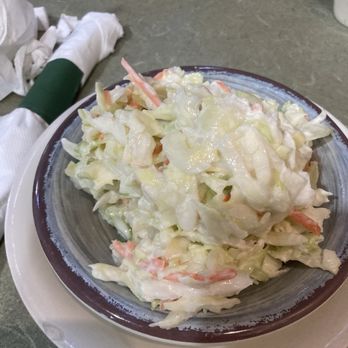 Travis Restaurant - American Near Me - Clinton Township, Michigan