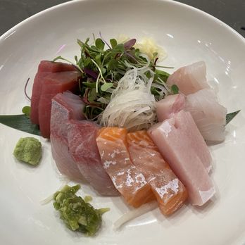 Sushi Table - Chef choice sashimi with fresh wasabi - Japanese Near Me - San Luis Obispo, California Sushi Table - Chef choice sashimi with fresh wasabi - Japanese Near Me - San Luis Obispo, California