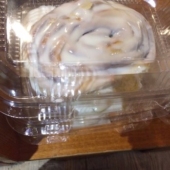 Lamberts Cafe - Huge Cinnamon Rolls - American Near Me - Sikeston, Missouri Lamberts Cafe - Huge Cinnamon Rolls - American Near Me - Sikeston, Missouri