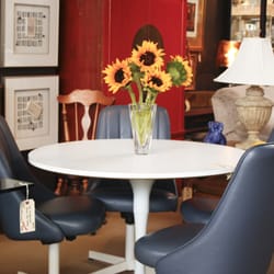 Sutterfield Consignment - Vintage Chromecraft Round White Dining Set with 4 Blue Swivel/Tilt Chairs - $599
Orefors Vaseted Vase - $100