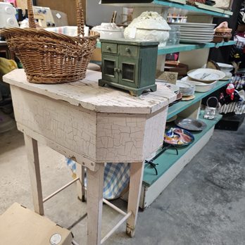 Callahan Thrift - Thrift Stores Near Me - Clyde, Texas