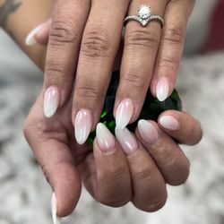 KH Nails