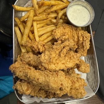 Main Event Murfreesboro - Chicken fingers and fries - Arcades Near Me - Murfreesboro, Tennessee Main Event Murfreesboro - Chicken fingers and fries - Arcades Near Me - Murfreesboro, Tennessee
