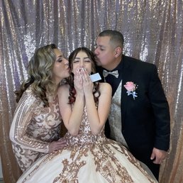 A great day at my daughters quince with Smile321! A great day at my daughters quince with Smile321!