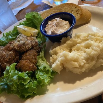 Warren House Pub - Grilled oysters - the best! - American Near Me - Cannon Beach, Oregon