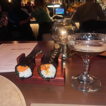 Eight Bar - Wine Bars Near Me - Chicago, Illinois