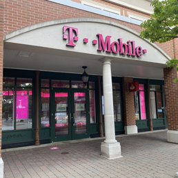 Exterior outside entrance of T-Mobile Authorized Retailer - West Hartford, Connecticut Exterior outside entrance of T-Mobile Authorized Retailer - West Hartford, Connecticut