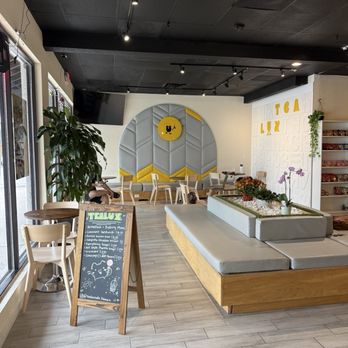 Tealux Cafe - Tampa - Inside left - Bubble Tea Near Me - Tampa, Florida Tealux Cafe - Tampa - Inside left - Bubble Tea Near Me - Tampa, Florida