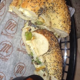 Eggwhite asparagus, mushroom, and cheese on an everything bagel!!
