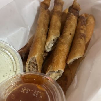 Papa Urb's Grill - Tracy - Pork lumpia - Filipino Near Me - Tracy, California Papa Urb's Grill - Tracy - Pork lumpia - Filipino Near Me - Tracy, California