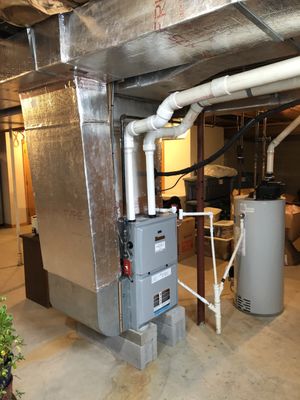 Easy Work Plumbing Logo