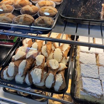 FORTUNATO BROTHERS - 494 Photos & 502 Reviews - 289 Manhattan Ave