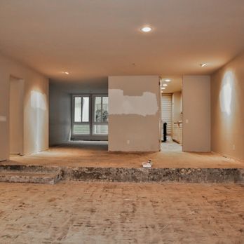 Zelada’s Painting - Early stages of a full interior condominium repaint. Meticulous spot priming and surface preparation underway. - Painters Near Me Zelada’s Painting - Early stages of a full interior condominium repaint. Meticulous spot priming and surface preparation underway. - Painters Near Me