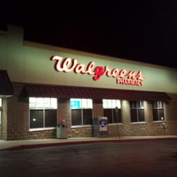 Walgreens - 23rd and Sterling, Walgreens at night