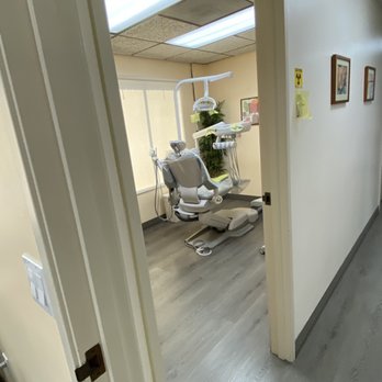 Njdeh Khodaverdian, DDS - Another one of the rooms! - General Dentistry Near Me - Glendale, California Njdeh Khodaverdian, DDS - Another one of the rooms! - General Dentistry Near Me - Glendale, California