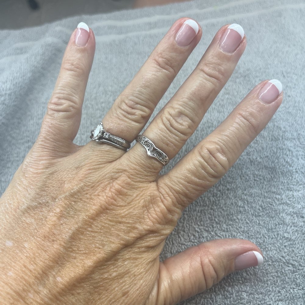 Gel French manicure Gel French manicure
