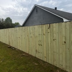 5J Contractors - 301' of fence with two single gate and one double gate.