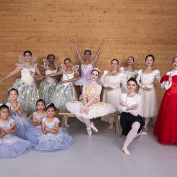 The Dance School LA - Our group performances are great for kids of all ages and our adult dancers to get a chance to shine on stage! - Dance Studios Near Me - Chatsworth, California The Dance School LA - Our group performances are great for kids of all ages and our adult dancers to get a chance to shine on stage! - Dance Studios Near Me - Chatsworth, California