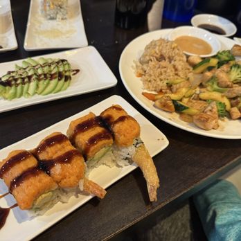 Sushi Heaven - Sushi Bars Near Me - Mechanicsburg, Pennsylvania Sushi Heaven - Sushi Bars Near Me - Mechanicsburg, Pennsylvania