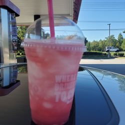 Sheetz - Frozen strawberry lemonade