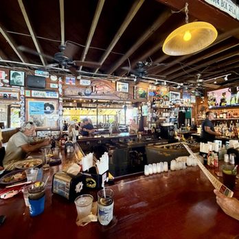 Hogfish Bar & Grill - Seafood Near Me - Stock Island, Florida