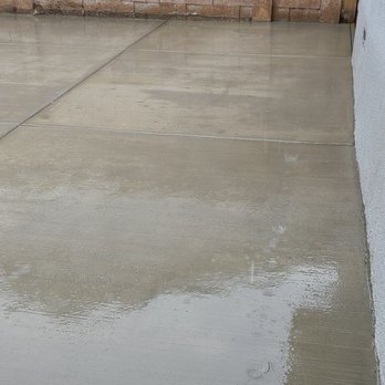 LUJAN Elite Concrete - After the first rain. No water drainage issues. Flows right into the grass. - Masonry/Concrete Near Me - Redlands, California LUJAN Elite Concrete - After the first rain. No water drainage issues. Flows right into the grass. - Masonry/Concrete Near Me - Redlands, California