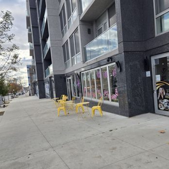 Coffee Cloud - Outside of location and outside seating - Cafes Near Me - Briarwood, New York